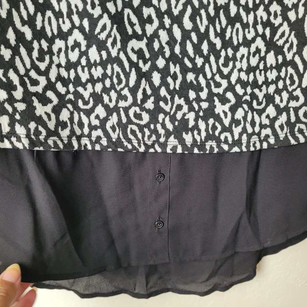 Elle Ruffle Neck Layered Animal Print Blouse - Picture 3 of 9